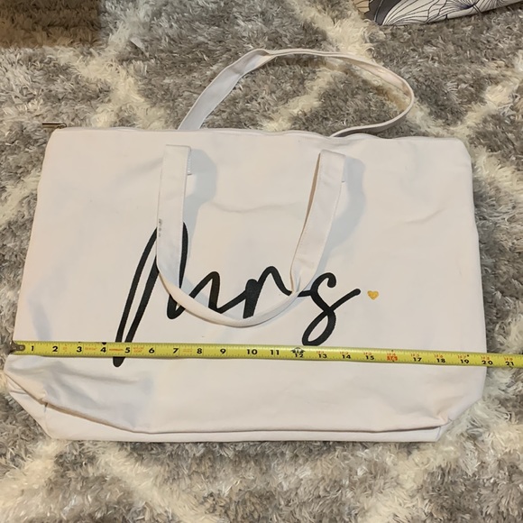 Mrs. Bride bag EUC - Picture 6 of 8